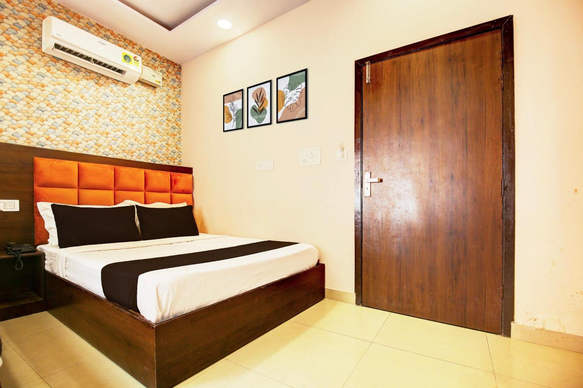 Hotel O Pink Residency Amritsar Exterior foto